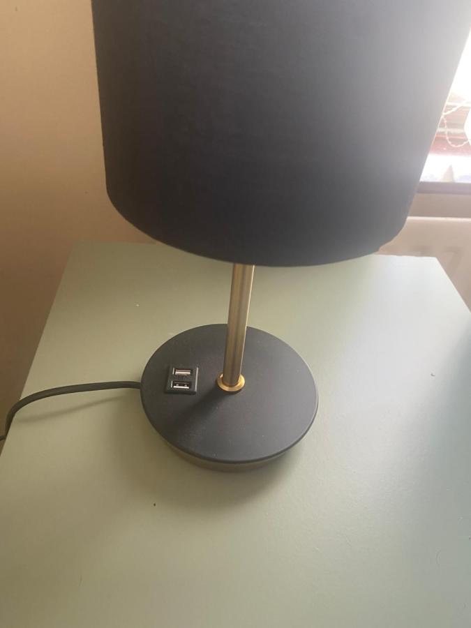 Claire'S Airbnb 2 Белфаст Экстерьер фото